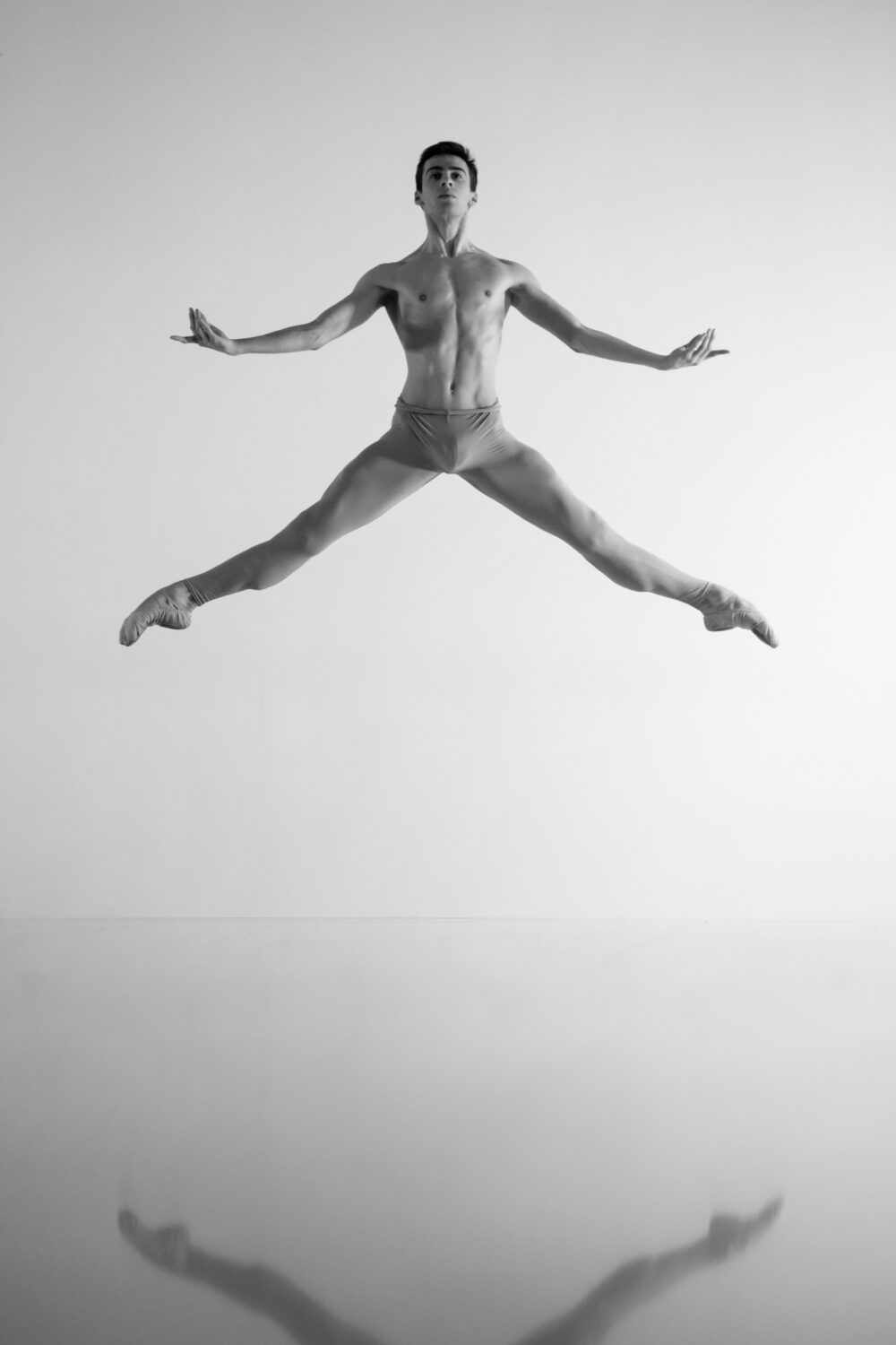 Manuel Cirbian
Alumni
Junior Ballet Antwerp
